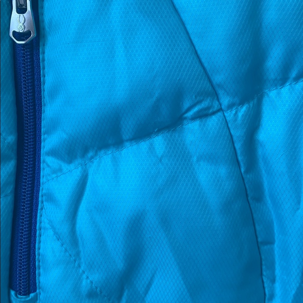 Excellent Condition Spyder Puffy - image 7